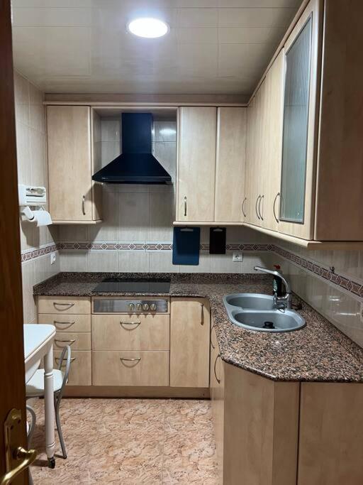 Piso Ideal Para Una Familia Ubicado Cerca Del Mar Blanes Exterior foto